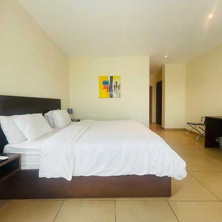 New Brookfields Hotel ฟรีทาวน์ ภายนอก รูปภาพ